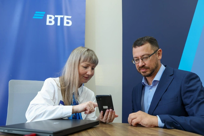 Для клиентов доступны удобный онлайн-банк и бесплатные финансовые операции | Источник: ВТБ