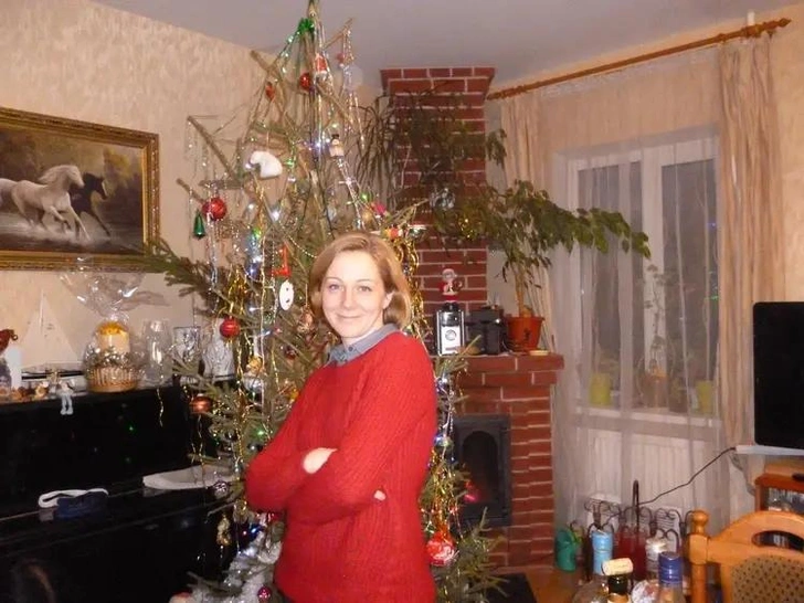Анна уверяла, что за годы совместной жизни не видела Соколова пьяным или агрессивным, а после развода он всегда помогал семье материально