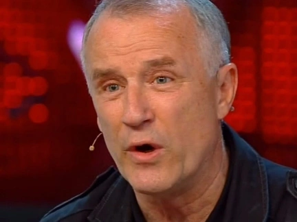 Отца погибшего в ДТП с мажорами байкера довели до слез в прямом эфире