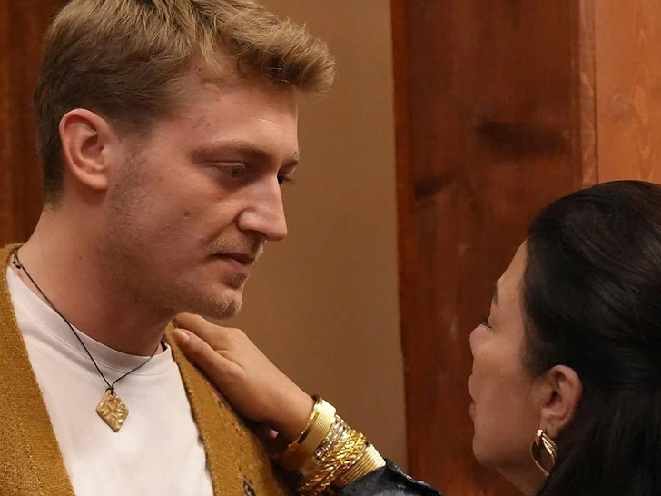 Источник: Кадр из сериала «Это море переполнится»