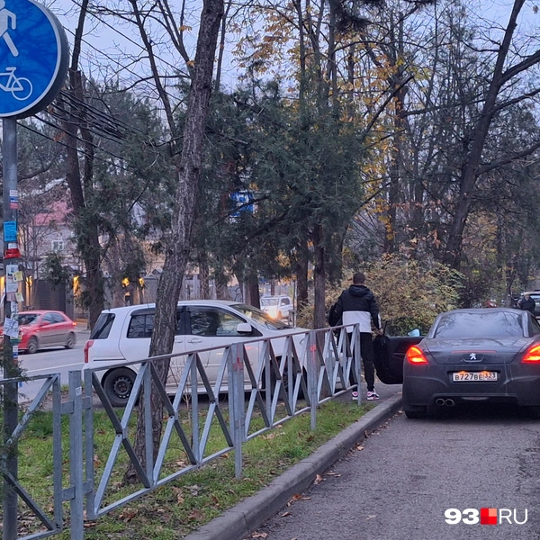 И снова нет полосы | Источник: Максим Дмитриев / 93.RU