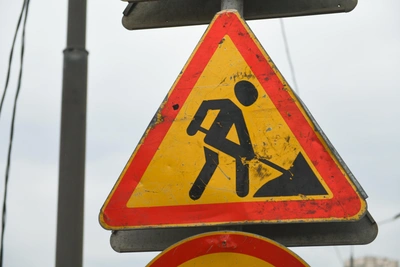 Samara street closure in Oktyabrsky District for heating main construction