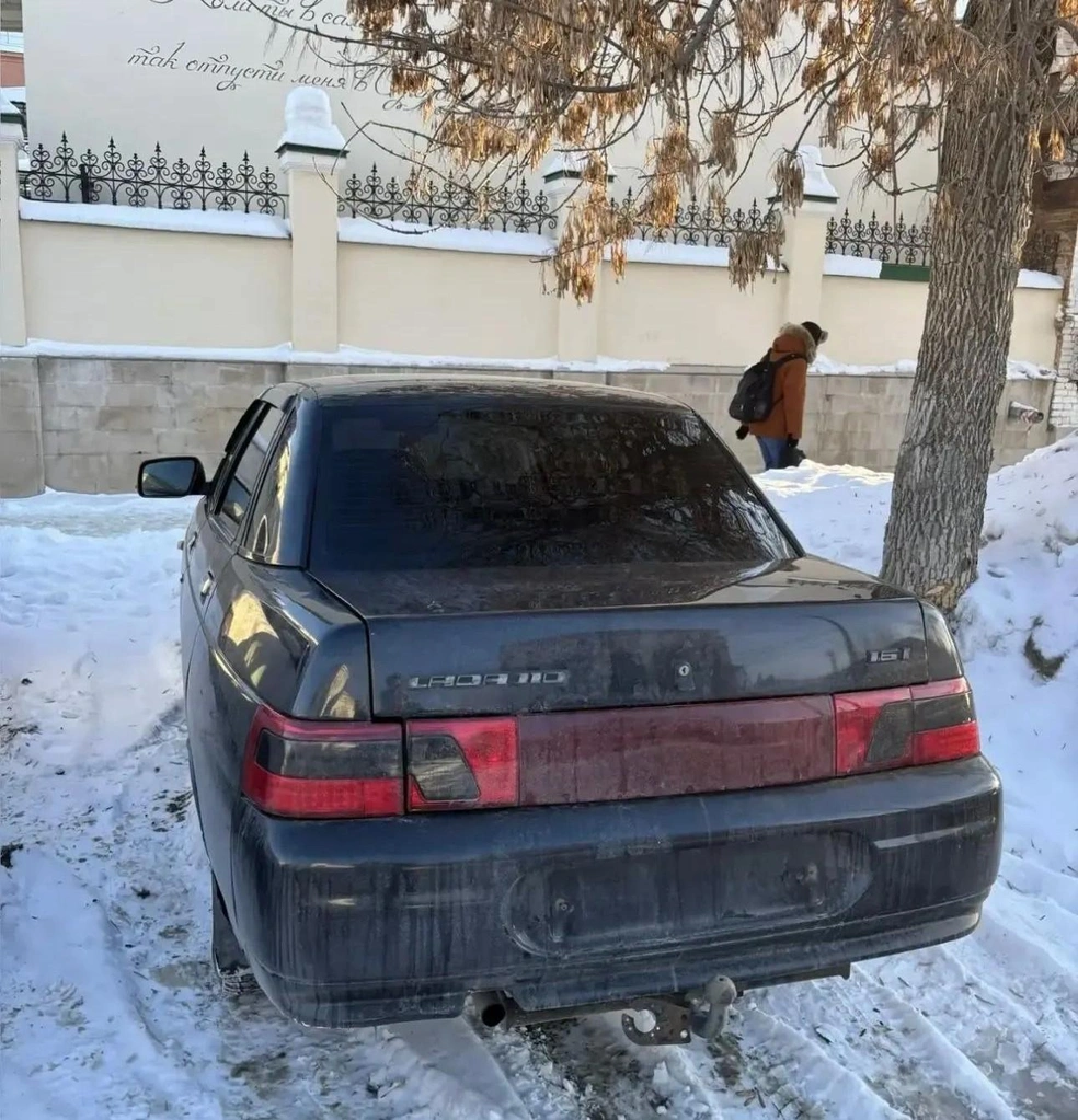 «Десятка» не пострадала | Источник: УМВД России по Оренбургской области