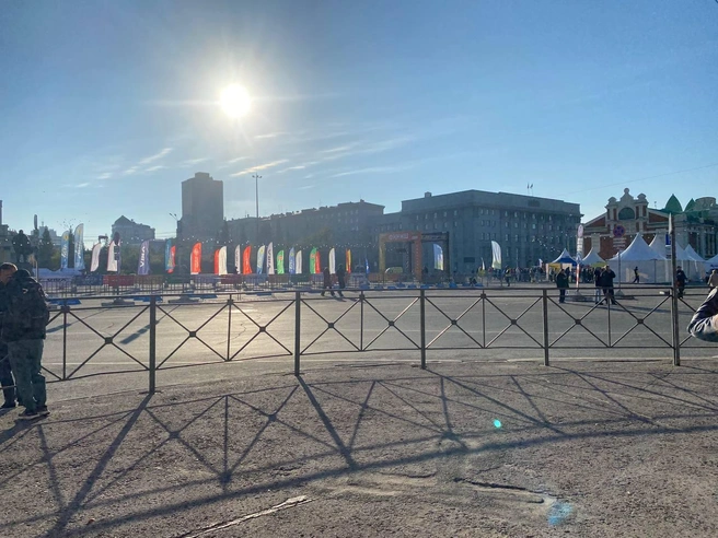 По центру города сегодня нельзя проехать (пройти тоже нелегко) | Источник: Читатель НГС