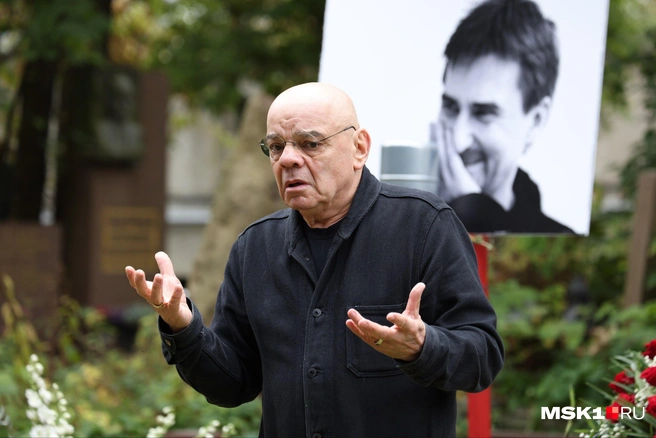 Поддержку вдове выразил худрук «Сатирикона» Константин Райкин | Источник: Татьяна Спиридонова / MSK1.RU