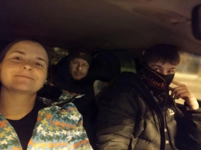 В момент заявки на поиск мужчины один из экипажей как раз заканчивал объезд Автозаводского района Тольятти и уже направлялся домой. Добровольцы мгновенно поменяли планы и развернулись в сторону дома пропавшего. | Источник: Поисковый отряд «ЛизаАлерт» Самарской области