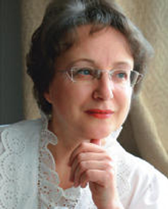 Наталья Пушкарева, социолог, доктор исторических наук, автор книг «Русская женщина: история и современность» (Ладомир, 2002), «Гендерная теория и историческое знание» (Алетейя, 2007), «Частная жизнь женщины в Древней Руси и Московии» (Ломоносовъ, 2011).