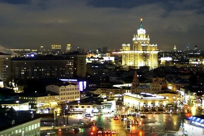 Пробки в центре Москвы: водители стоят в заторах по часу