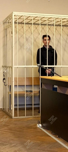 Изменила платоническая возлюбленная. Плеснувшего кислотой в пару в центре Петербурга арестовали | Источник: Объединённая пресс-служба судов Санкт-Петербурга / telegram