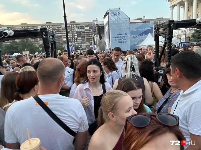Кто-то уходил раньше, чем закончился концерт  | Источник: Елена Познахарева / 72.RU