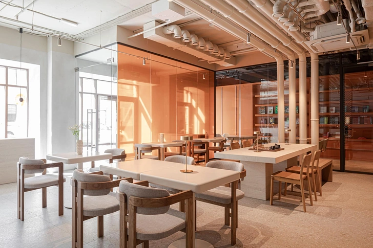 Многофункциональное пространство Look up & Upskill в Москве | Источник: Look Up Cafe &amp; shop