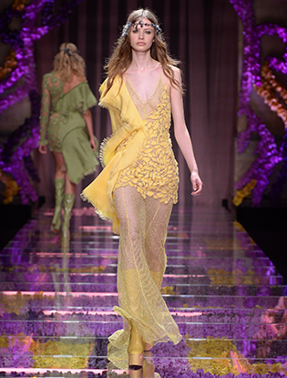 Неделя Высокой Моды в Париже: Atelier Versace FW2015/16