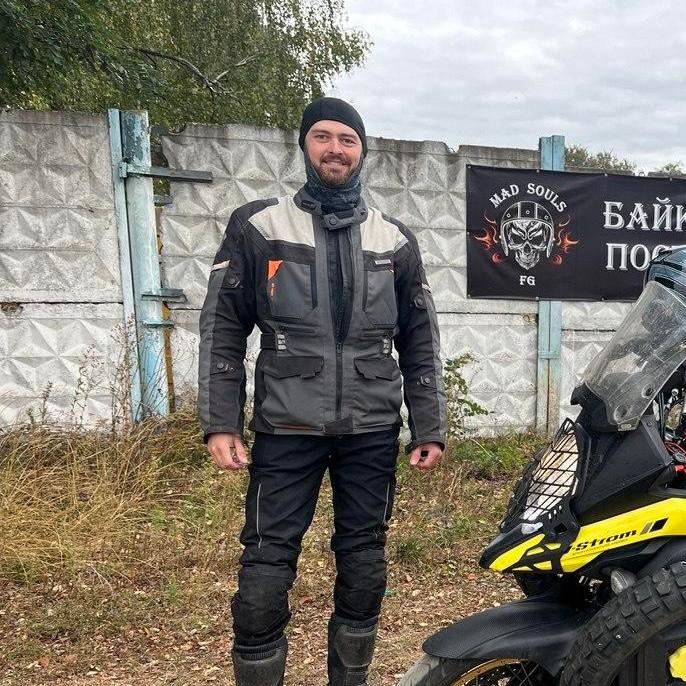 <p>Егор Асташов</p>