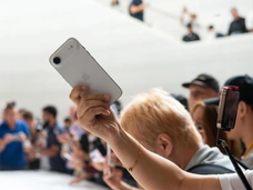 Apple представила новые iPhone 17 — как они выглядят и сколько будут стоить в России?