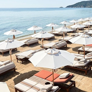 Курорт мечты: пляжный клуб Loro Piana в Сен-Тропе