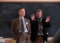 Кристофер Нолан — режиссер, чьи фильмы всегда становятся культурным феноменом