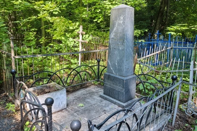 В Пензе привели в порядок могилы знаменитых земляков
