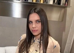 Вина девочки доказана, но дедушка на ее стороне: 14-летняя Соня из Балашихи заказала убийство матери