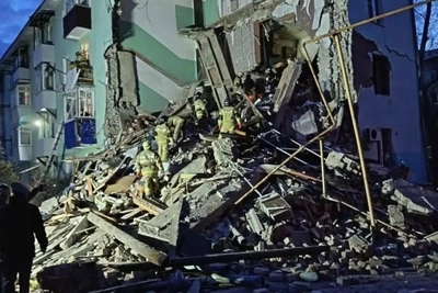 Первые кадры с места обрушения дома в Сызрани