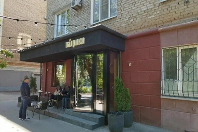 Помещение с «Патриками» продают в центре Волгограда