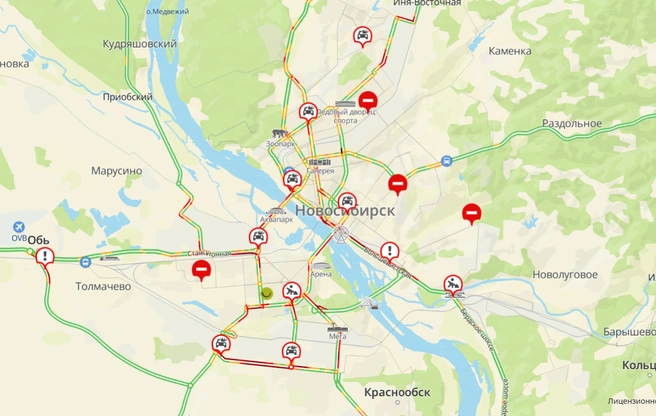 Дороги на виртуальной карте окрасились в красный цвет | Источник: 2ГИС