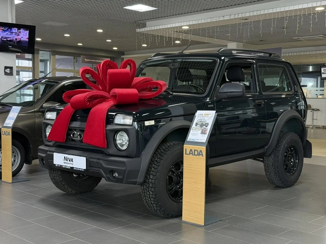 «Бронто» представлены в АВТОВЕК LADA на Металлургов, 69 | Источник: АВТОВЕК LADA