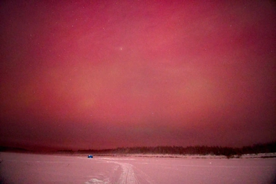Unusual Crimson Aurora Dazzles Siberia, Sparks Mars Comparisons