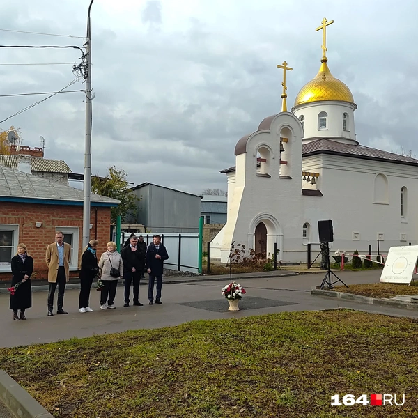 Воскресенское кладбище, акция мэрии | Источник: Сергей Гендин / 164.RU