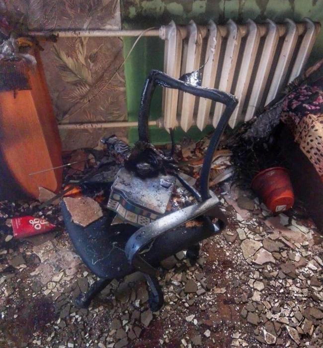 В Кургане загорелась квартира в пятиэтажке | Источник: пресс-служба Главного управления МЧС России по Курганской области