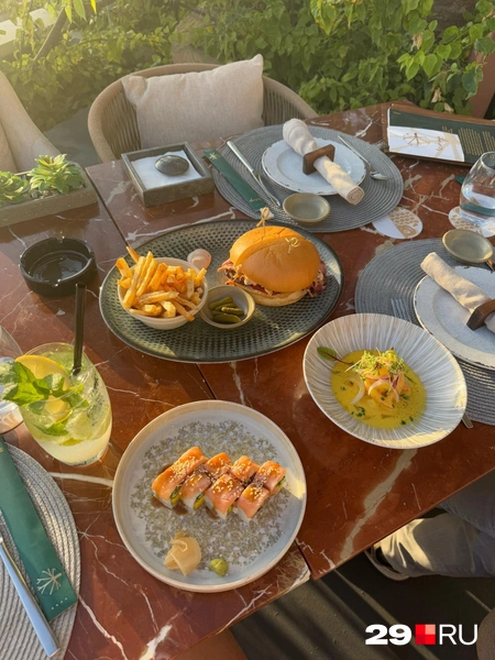 Счет в ресторанчике вышел примерно в 3000 египетских фунтов | Источник: Валерия Богатырёва / 29.RU