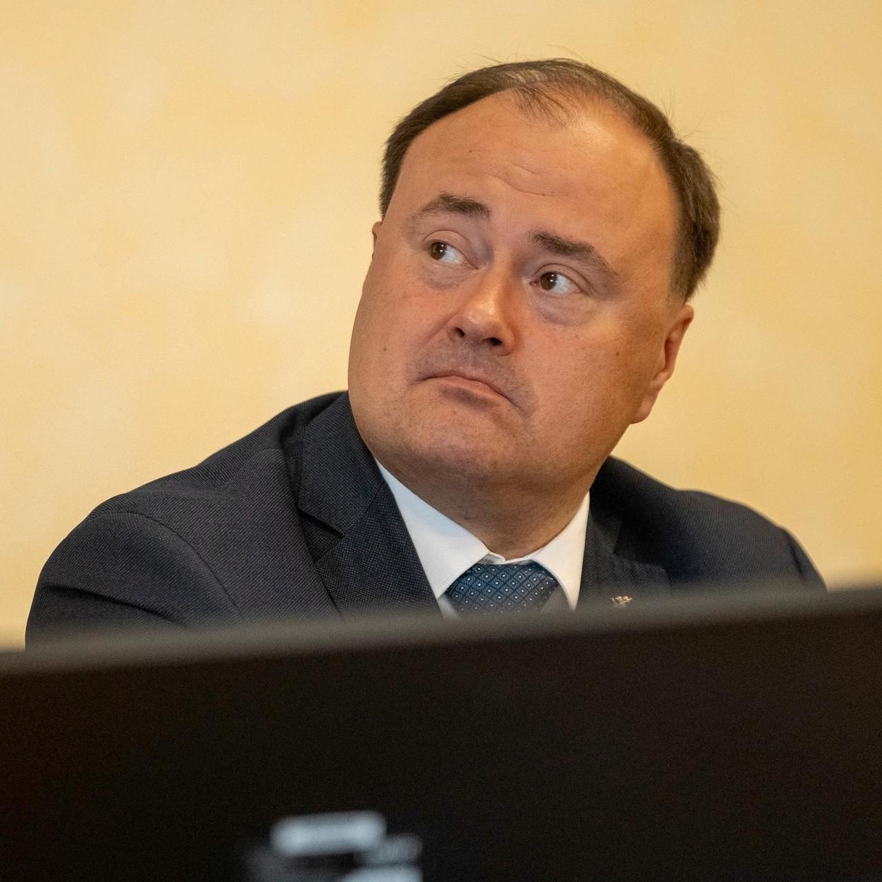 <p>Артем Молчанов</p>