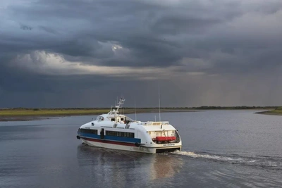 Карта «Морошка» даст скидку на водные маршруты Ямала
