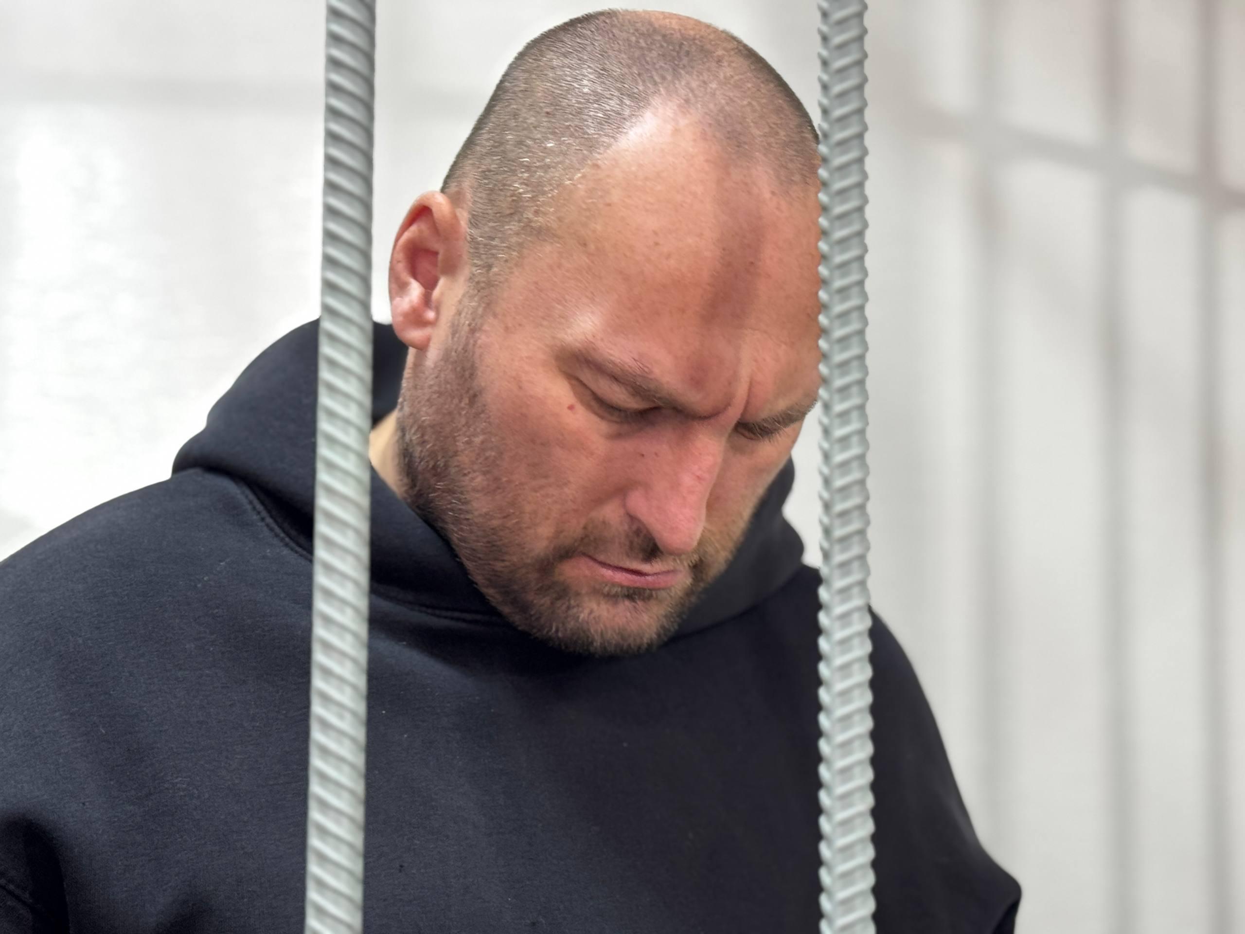 Водителя, сбившего школьницу на Урале, заключили под стражу