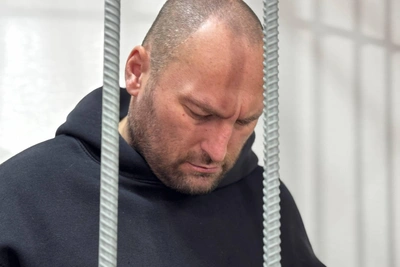 Водителя, сбившего школьницу на Урале, отправили в СИЗО