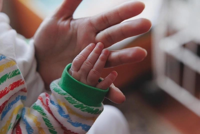 Infant dies after home birth in pool in Moscow