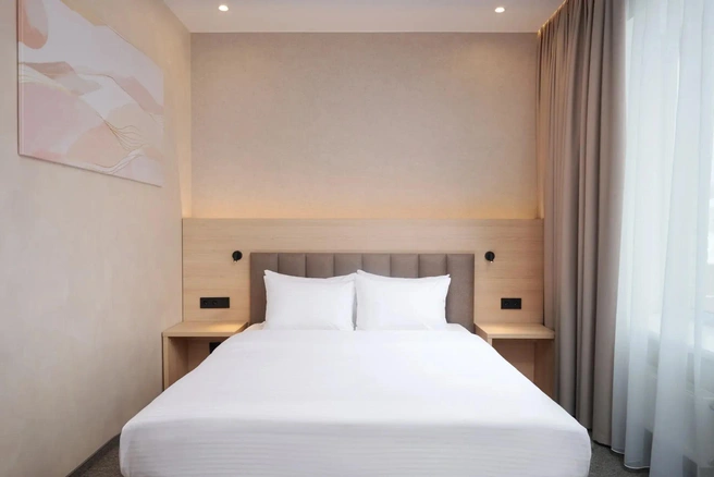 Так выглядит стандартный номер | Источник: сайт aura-cityhotel.com