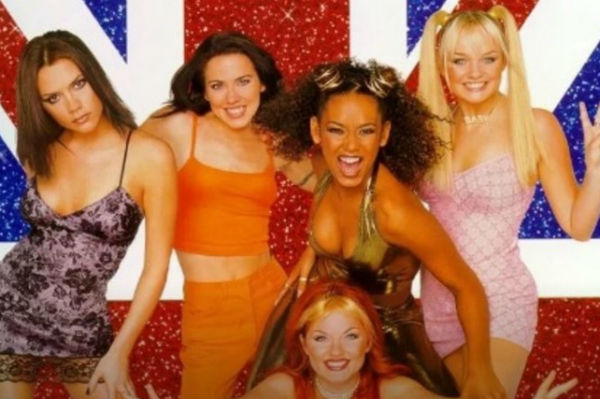 Такой все запомнили группу «Spice Girls»