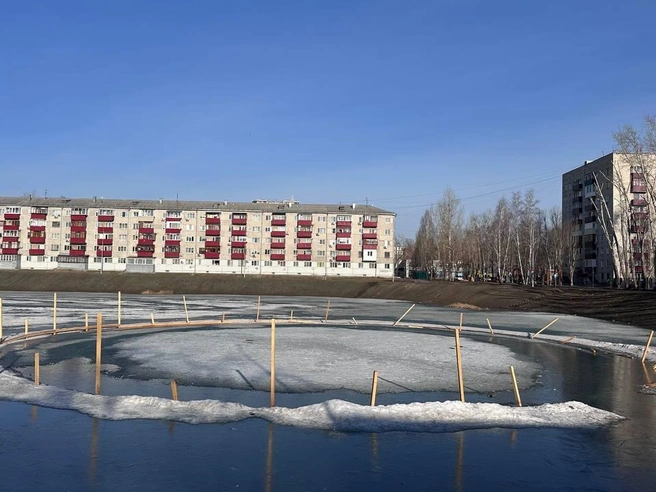 Водоем уже почти полностью освободился ото льда. | Источник: Ирина Шарова / 72.RU