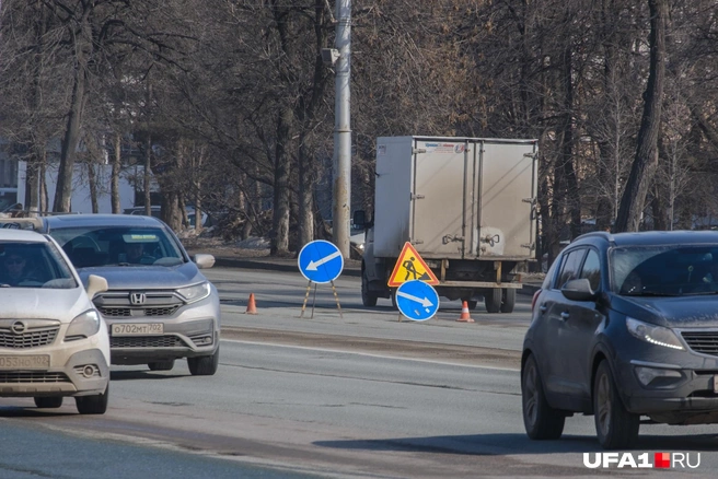 На другой стороне уже взялись за работу | Источник: Булат Салихов / UFA1.RU