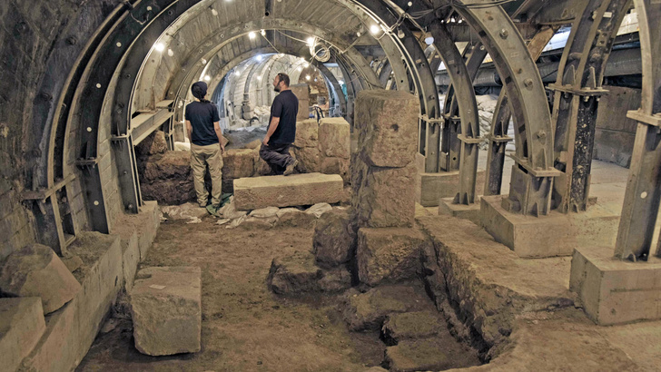 Загадочную шкатулку с 9 отделениями нашли в Иерусалиме: как ее использовали 2000 лет назад?