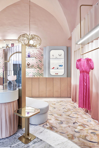 Нежно-розовый бутик по дизайну Кристины Челестино (фото 12.2)