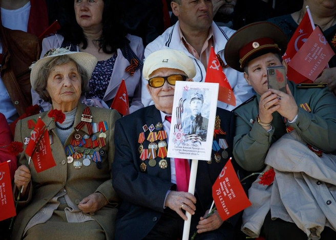 По традиции отдадут дань уважения ветеранам войны | Источник: Тюменское концертно-театральное объединение