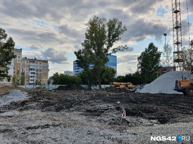 Второй дом будет прямо здесь | Источник: Полина Чернядьева / NGS42.RU