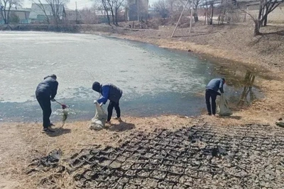 Волонтеры очистили берега 84 водоемов в Амурской области