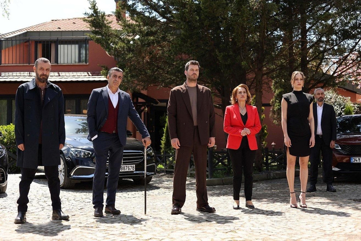 Муки выбора: кому понравятся сериалы «Семья», «Меня зовут Фарах» и другие турецкие новинки