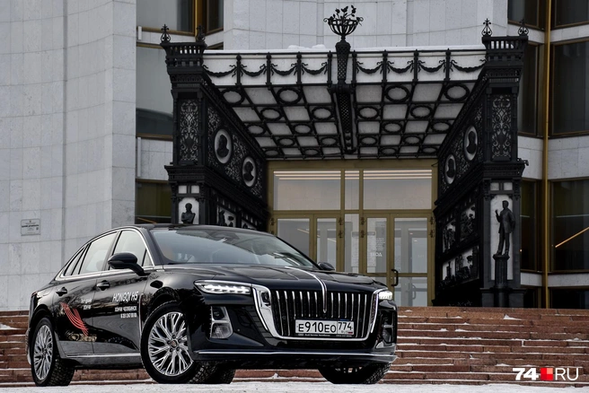 Hongqi H5 — укрупненный аналог Toyota Camry. Вопрос о локализации таких машин рассматривается, в качестве бренда могут выбрать Aurus | Источник: Артем Краснов