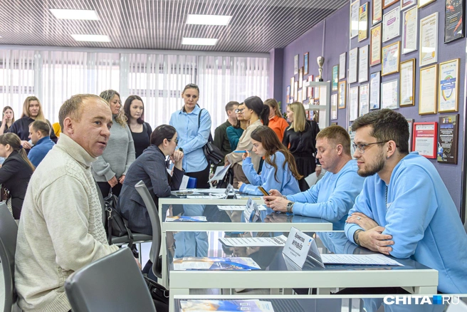 Шанс найти подходящую работу есть всегда | Источник: Олег Федоров / CHITA.RU