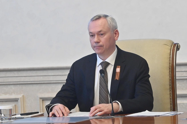 Губернатор Андрей Травников оценил меры предотвращения ландшафтных пожаров | Источник: www.nso.ru