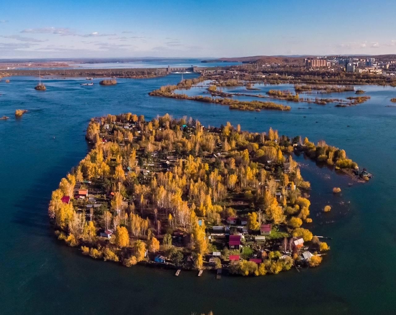 Вода ушла с подтопленных дачных участков на Елизовском острове в Иркутске  после снижения сбросов на Иркутской ГЭС - 1 октября 2023 - ИРСИТИ.ру