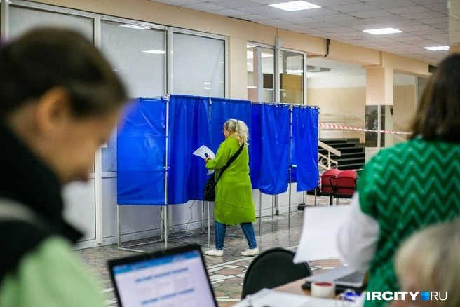 Успели вовремя. Четыре человека подали документы на регистрацию кандидатом в губернаторы Иркутской области | Источник: Ксения Филимонова / IRCITY.RU